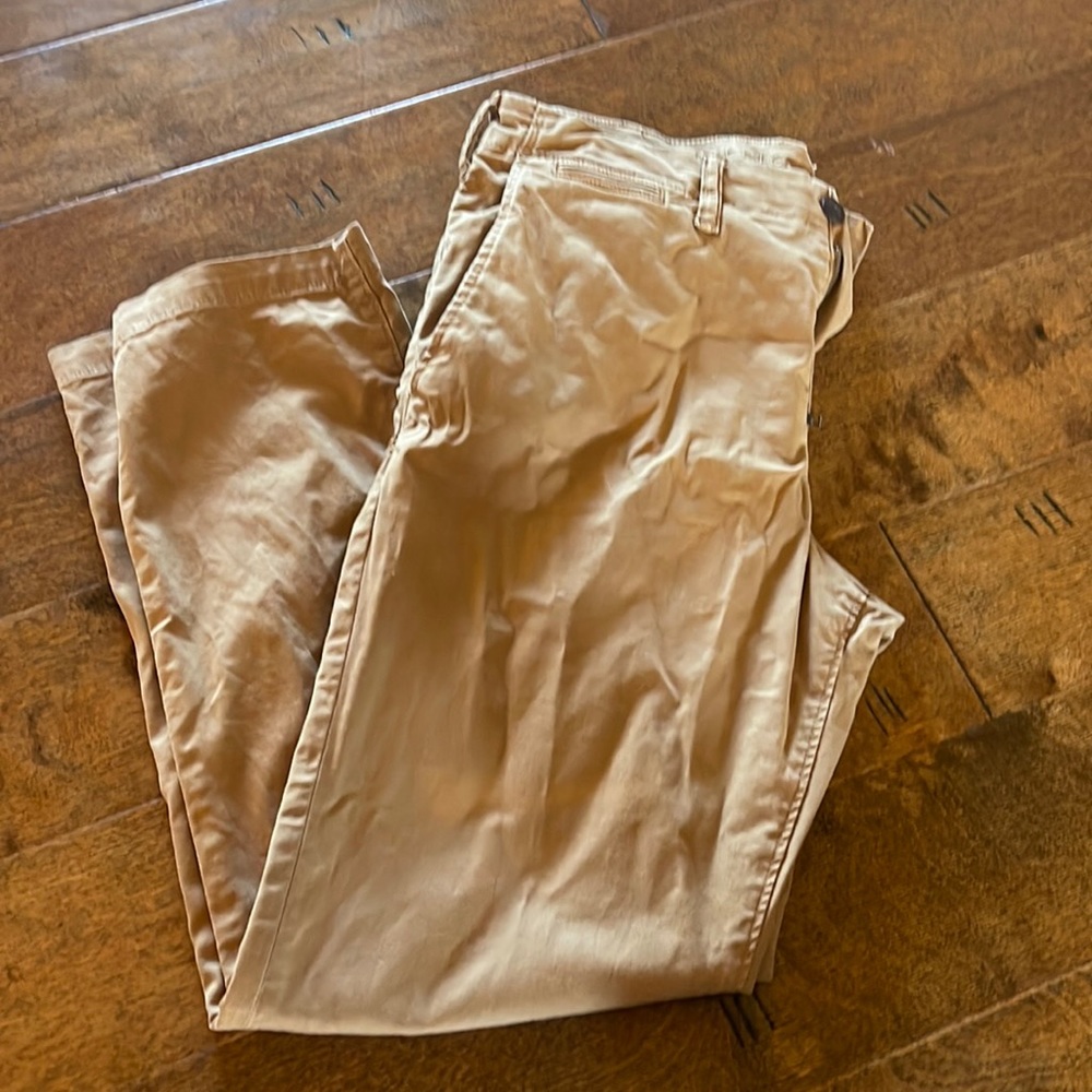 Mens khaki pants